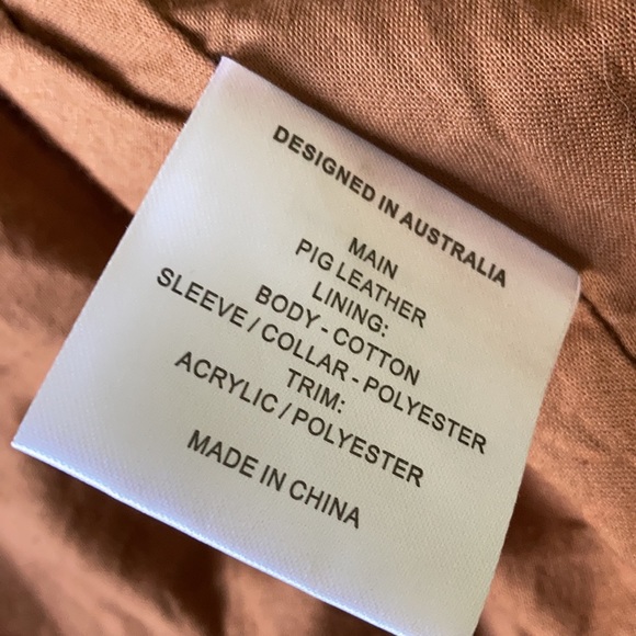 GRAB genuine leather Jacket w removable fur collar - Picture 12 of 14